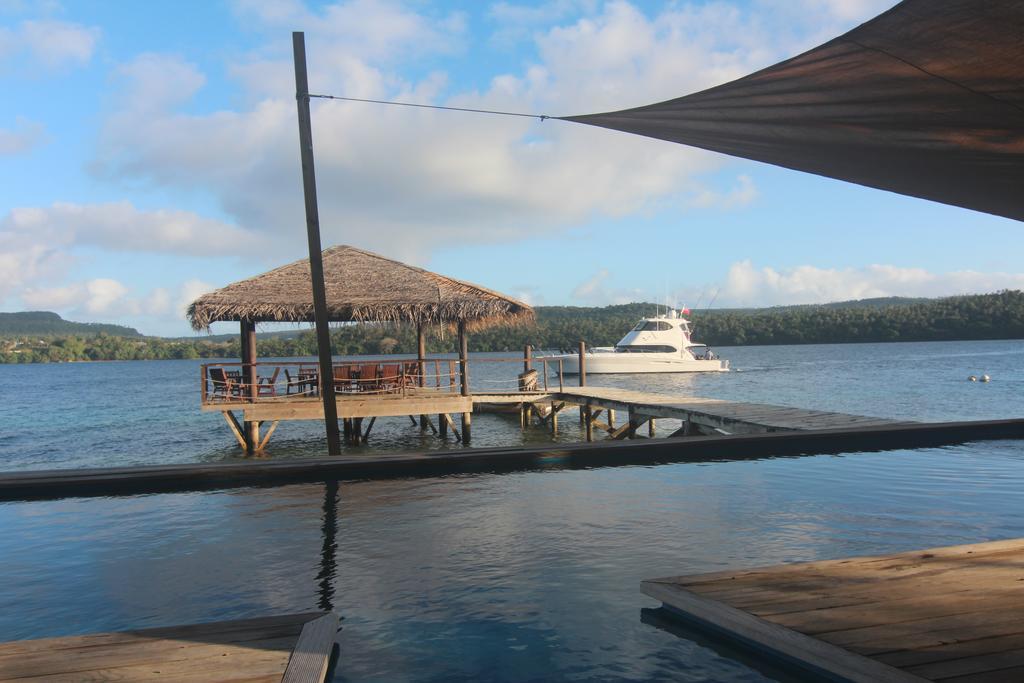 Tongan Beach Resort Utungake Exterior photo