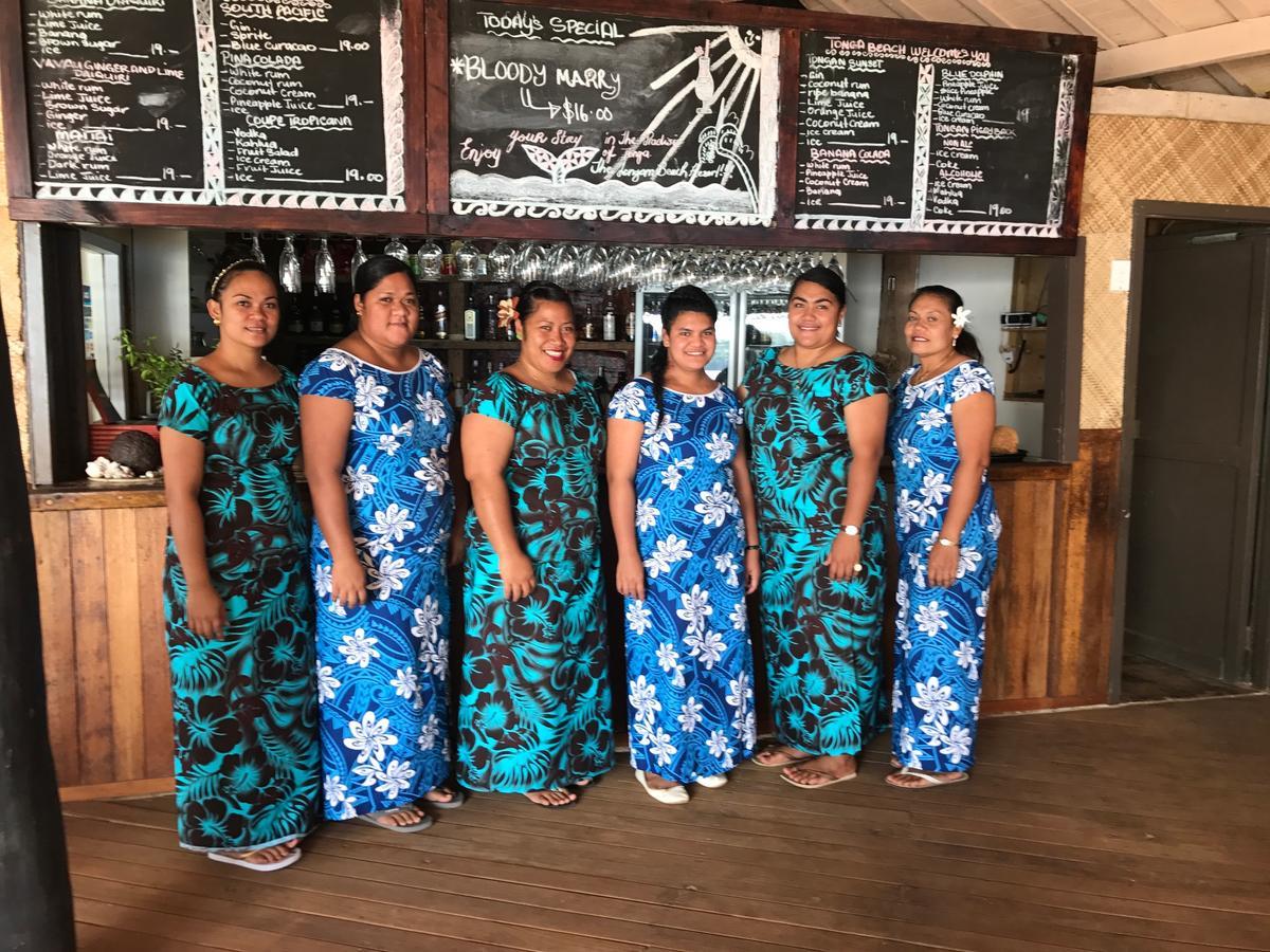 Tongan Beach Resort Utungake Exterior photo