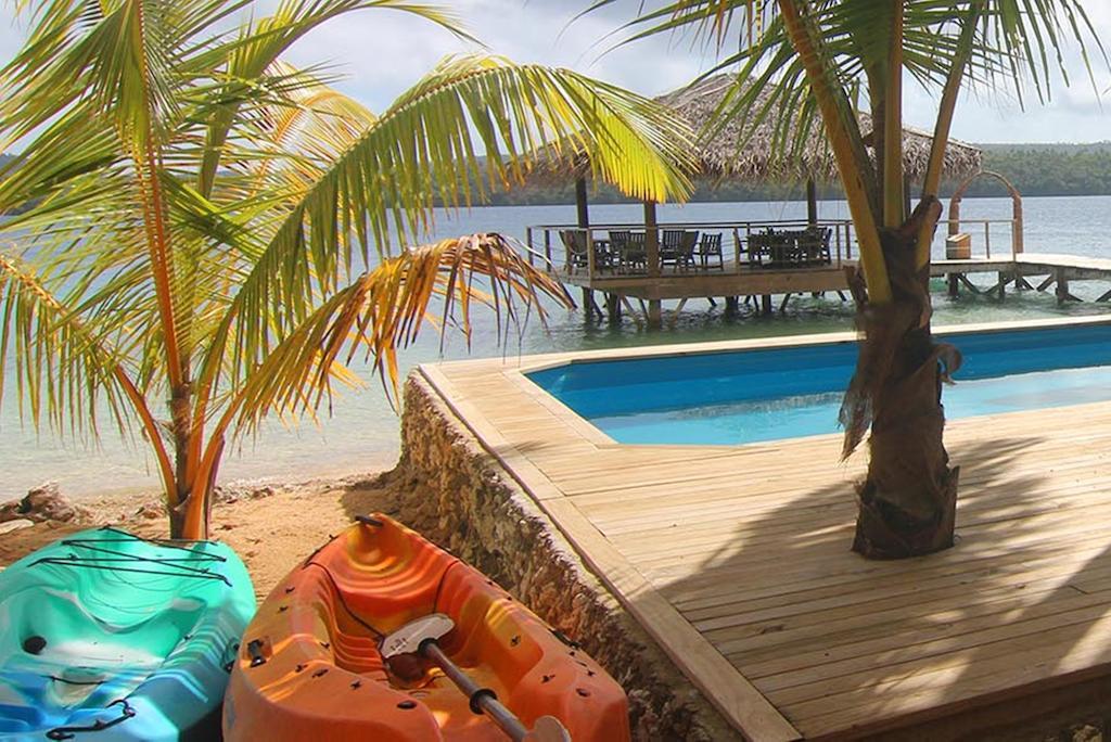 Tongan Beach Resort Utungake Exterior photo